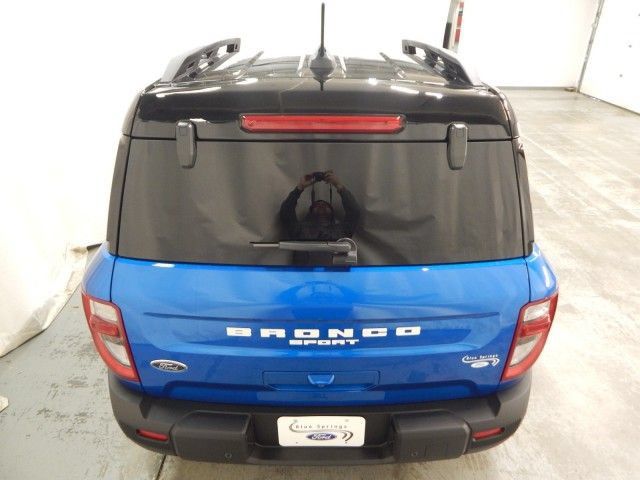 New 2025 Ford Bronco Sport Outer Banks w/ Outer Banks Tech Package+ AWD/4WD image 4