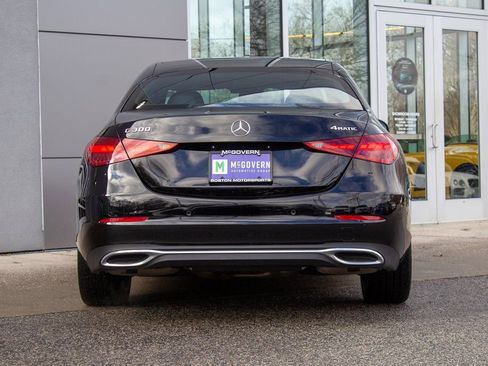 Used 2025 Mercedes-Benz C 300 4MATIC Sedan image 9