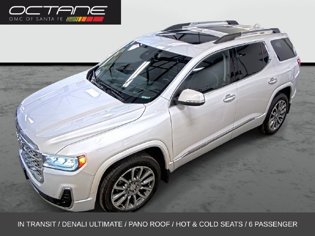 Used 2023 GMC Acadia Denali w/ Denali Ultimate Package AWD/4WD image 1