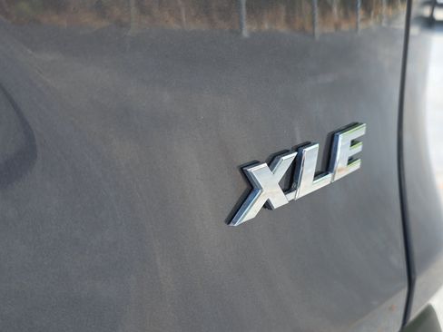 Used 2024 Toyota RAV4 XLE w/ Convenience Package image 11