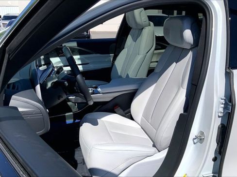 Certified 2024 Cadillac Lyriq Luxury w/ LPO, Floor Liner Package AWD/4WD image 25