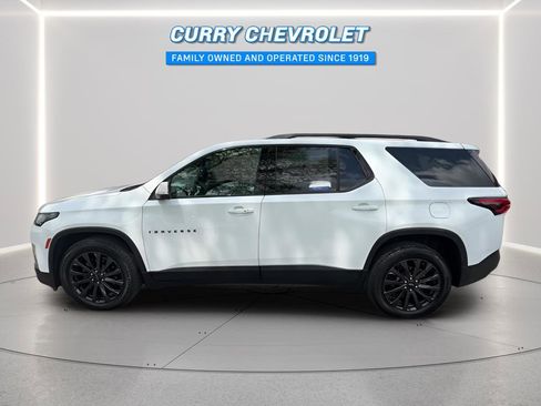 Used 2023 Chevrolet Traverse RS AWD/4WD image 7
