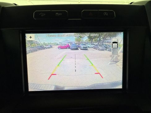 Used 2019 Ford F150 XLT w/ Equipment Group 302A Luxury AWD/4WD image 15