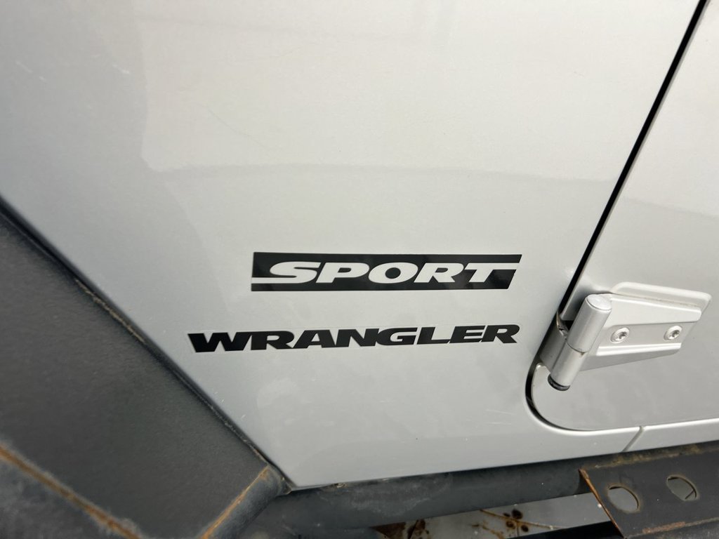 Used 2012 Jeep Wrangler Sport AWD/4WD image 22