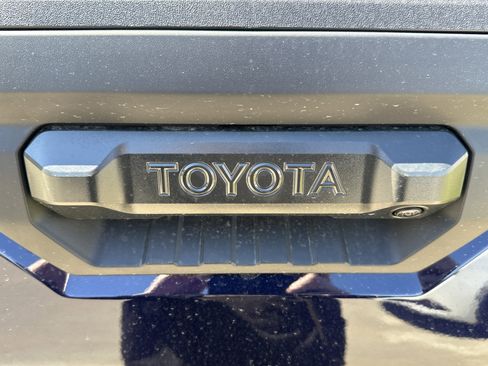 New 2026 Toyota Tundra SR5 w/ SR5 Premium Package AWD/4WD image 30