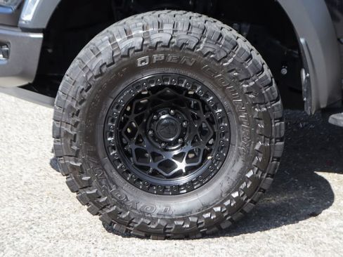 Used 2022 Ford F150 Raptor w/ Equipment Group 801A High AWD/4WD image 55