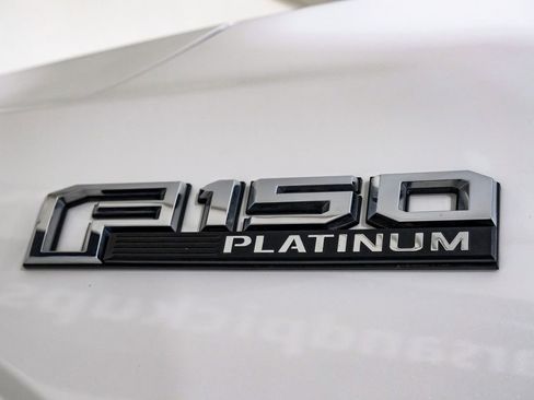 Used 2018 Ford F150 Platinum w/ Equipment Group 701A Luxury image 45