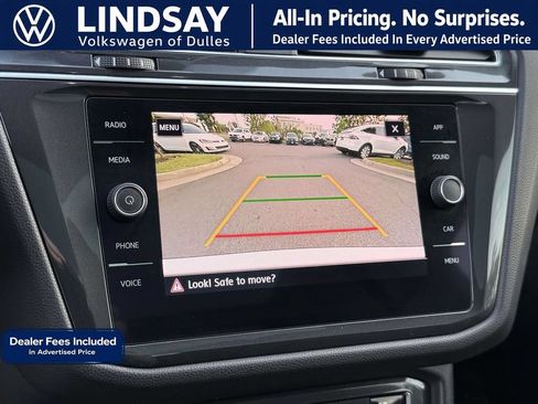 Used 2020 Volkswagen Tiguan SE R-Line w/ 3rd Row Seat Package AWD/4WD image 18