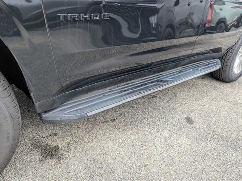 Certified 2021 Chevrolet Tahoe Premier AWD/4WD image 9