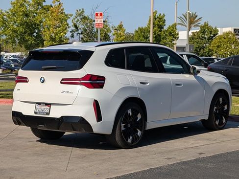 Certified 2025 BMW X3 xDrive30i w/ M Sport Package AWD/4WD image 5