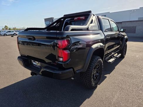 New 2026 Chevrolet Colorado ZR2 w/ Midnight Edition AWD/4WD image 4