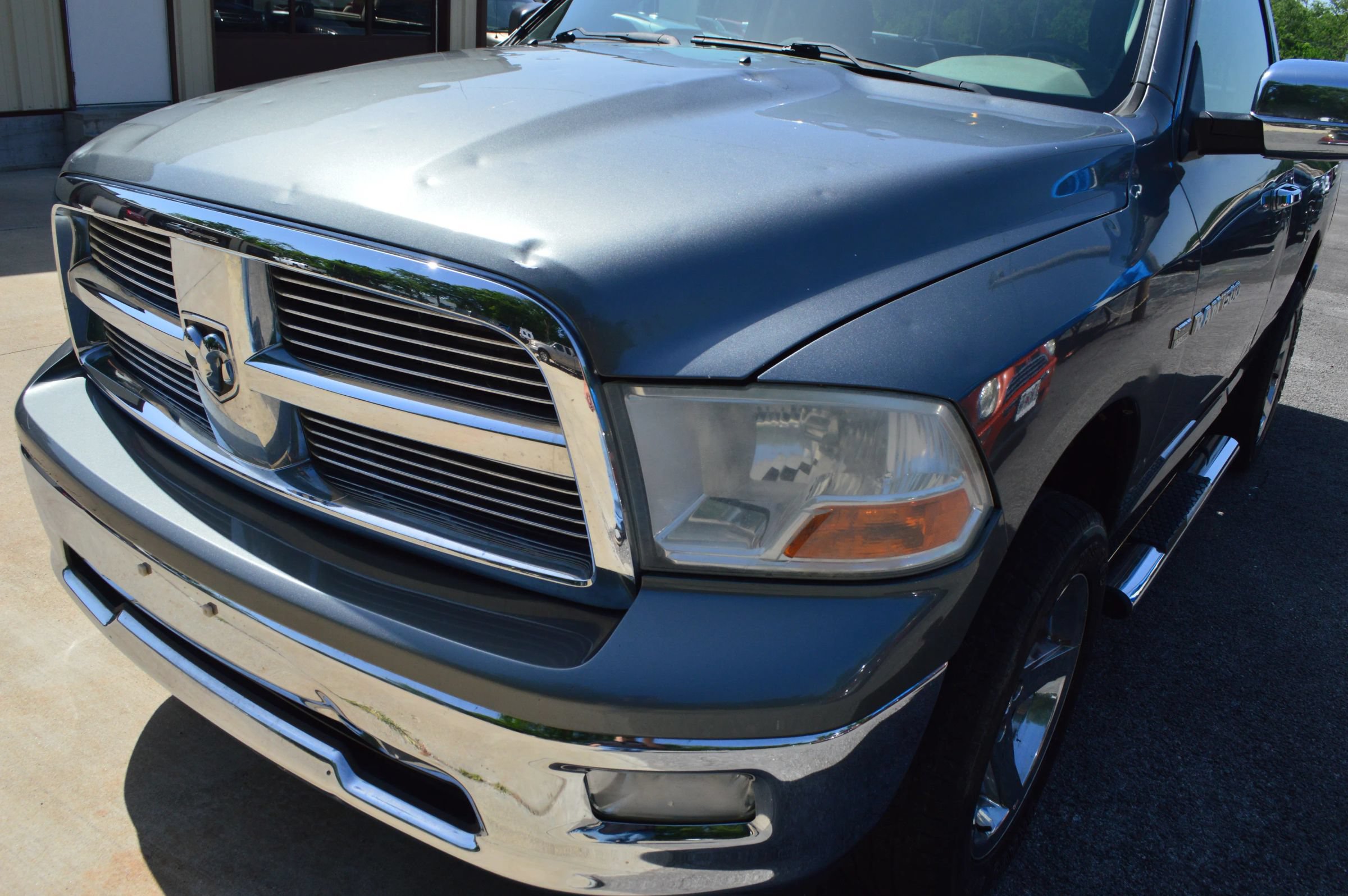 Used 2012 RAM 1500 Express AWD/4WD image 3