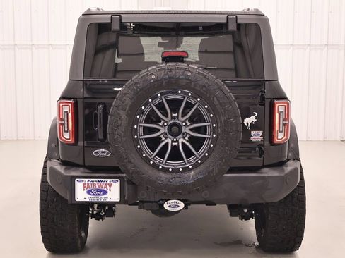Certified 2024 Ford Bronco Outer Banks AWD/4WD image 9