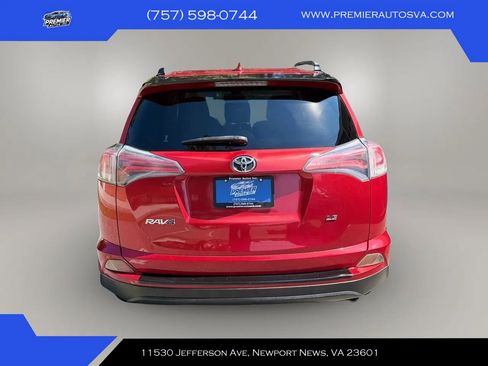 Used 2017 Toyota RAV4 LE FWD image 7