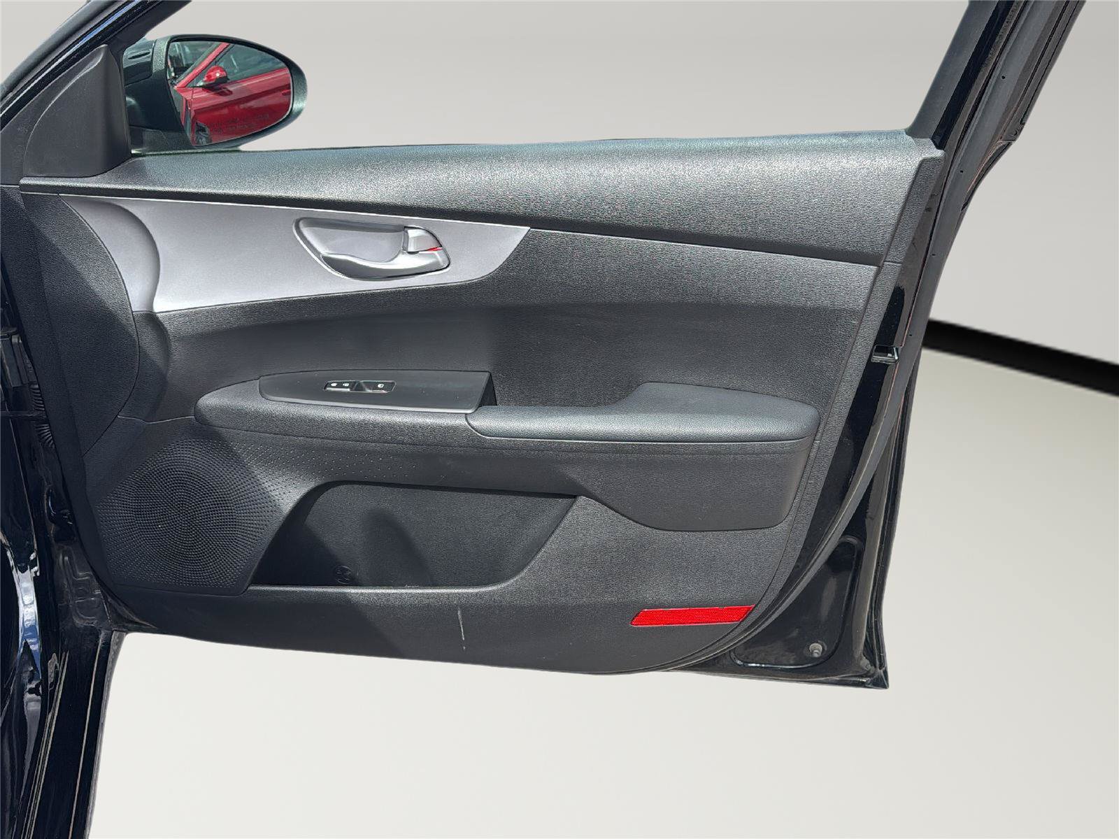 Used 2023 Kia Forte LXS FWD image 29