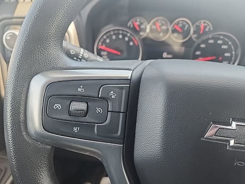 Used 2022 Chevrolet Silverado 1500 Custom Trail Boss w/ Safety Confidence Package image 18