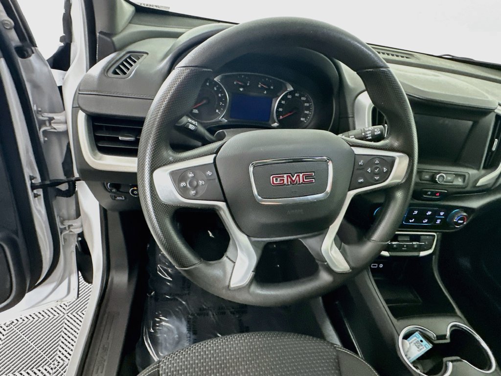 Used 2024 GMC Terrain SLE FWD image 16