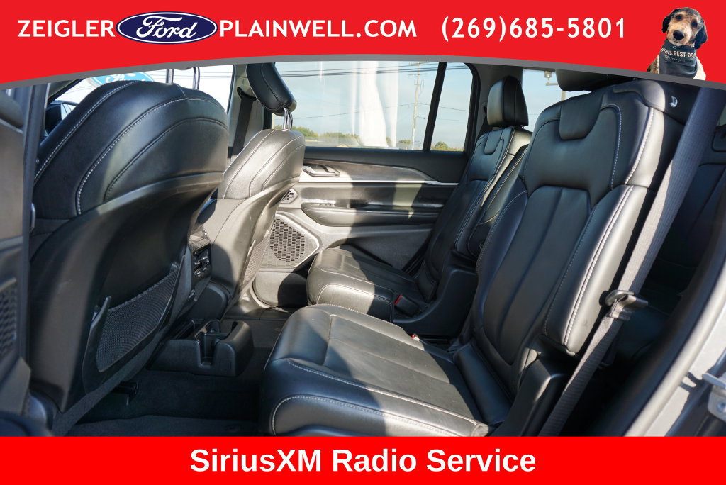 Used 2022 Jeep Grand Cherokee L Limited AWD/4WD image 12