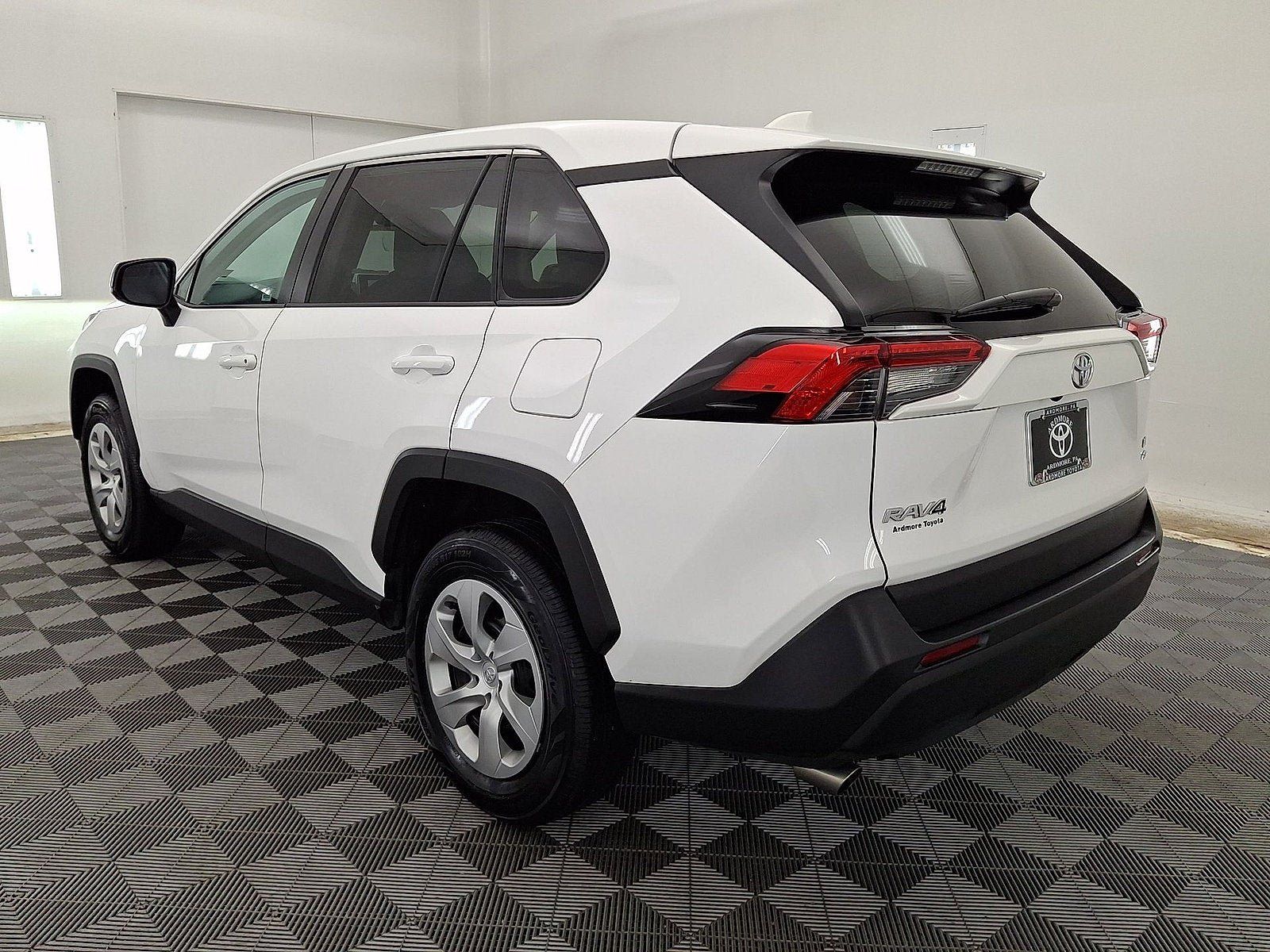 Certified 2025 Toyota RAV4 LE AWD/4WD image 13