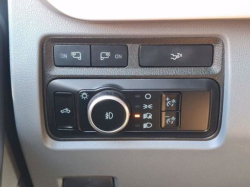 Used 2024 Ford F250 XLT w/ XLT Premium Package AWD/4WD image 26