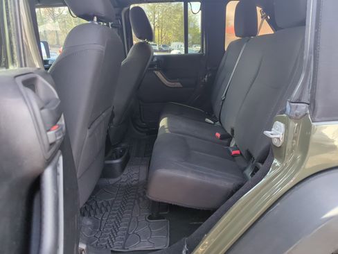 Used 2015 Jeep Wrangler Unlimited Sport w/ Quick Order Package 24S image 19