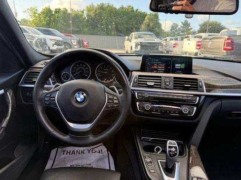 Used 2017 BMW 330i Sedan RWD image 21