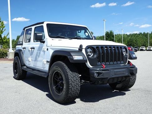 Used 2024 Jeep Wrangler Unlimited Sport AWD/4WD image 3