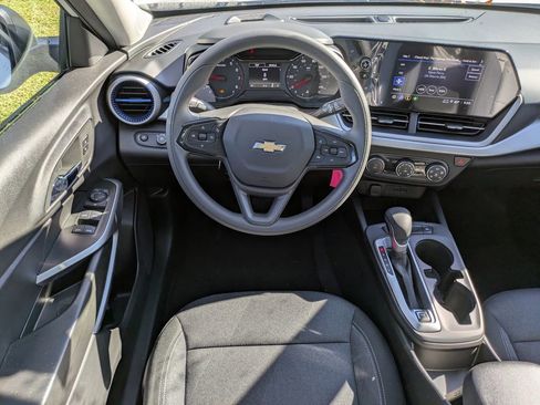 New 2026 Chevrolet Trax LS w/ Driver Confidence Package image 15