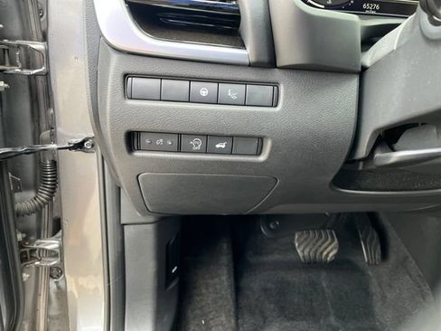 Used 2025 Nissan Rogue SL w/ SL Premium Package AWD/4WD image 31
