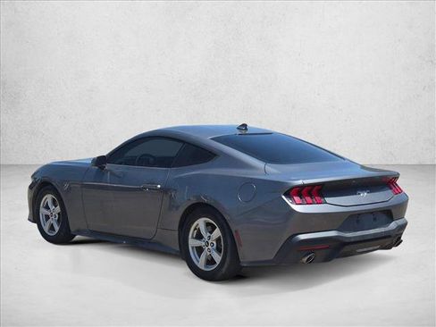 Used 2024 Ford Mustang Coupe RWD image 7