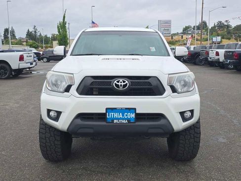 Used 2014 Toyota Tacoma 4x4 Double Cab w/ TRD Sport Package image 8