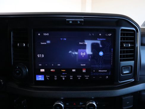 Used 2025 Ford F250 Platinum w/ Tremor Off-Road Package image 29