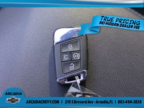 Used 2020 Volkswagen Atlas Cross Sport SE w/ Towing Package FWD image 27