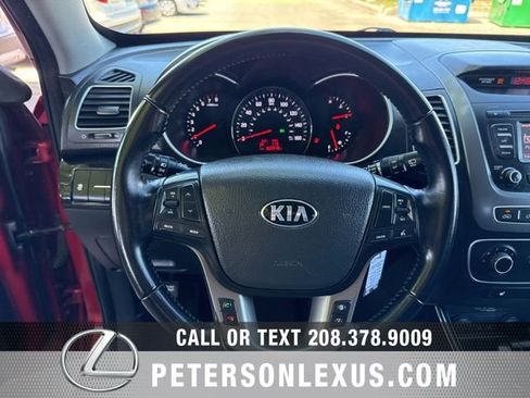 Used 2015 Kia Sorento LX AWD/4WD image 23