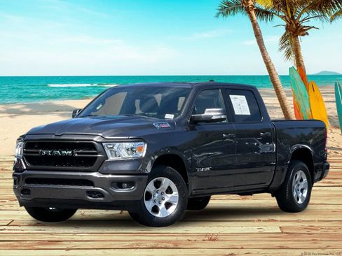 Used 2022 RAM 1500 Big Horn AWD/4WD image 2