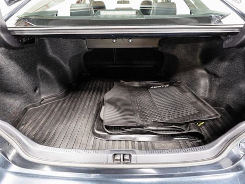 Used 2017 Toyota Camry XSE w/ Moonroof Package image 10