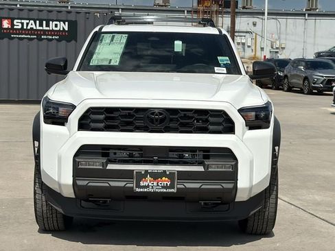 New 2026 Toyota 4Runner TRD Off-Road Premium AWD/4WD image 9