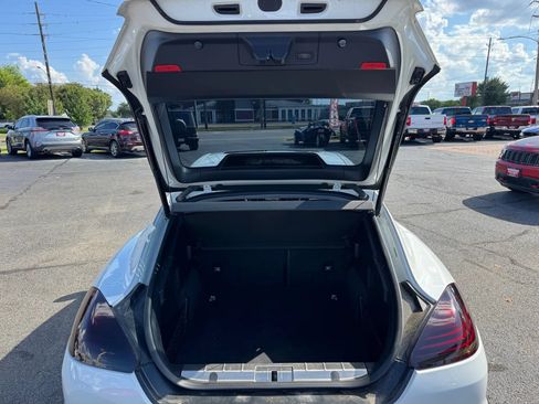 Used 2016 Porsche Panamera AWD/4WD image 29