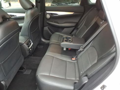 Used 2019 INFINITI QX50 Essential w/ Premium Heat Package FWD image 9