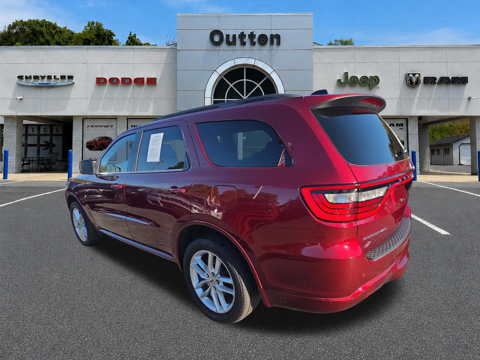 Used 2023 Dodge Durango GT AWD/4WD image 6