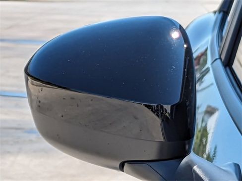 New 2026 Nissan Kicks SV image 13