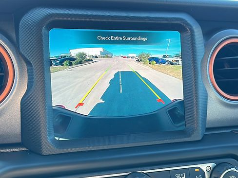 Used 2023 Jeep Gladiator Mojave w/ LED Lighting Group image 32