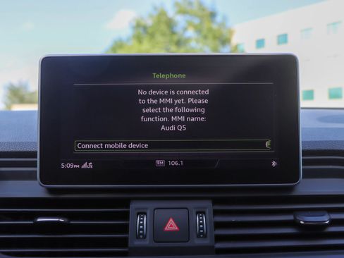 Used 2018 Audi Q5 Prestige w/ Prestige Package AWD/4WD image 36