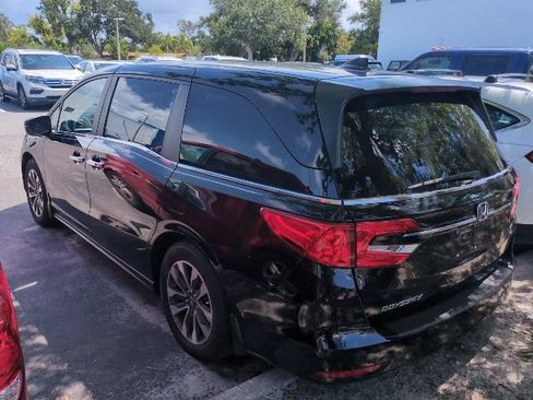Used 2023 Honda Odyssey EX-L image 4