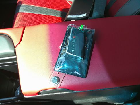 Used 2022 Lexus ES 300h F Sport w/ Accessory Package 2 image 37