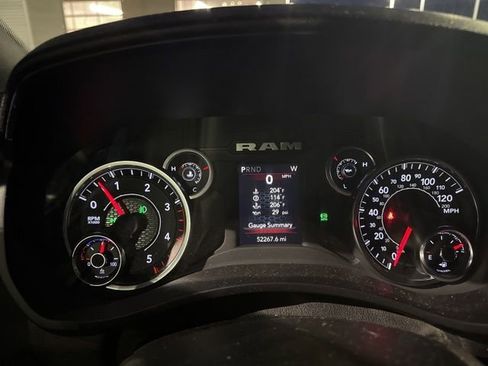 Used 2024 RAM 2500 Big Horn image 12