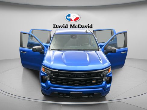 Used 2023 Chevrolet Silverado 1500 Custom image 44