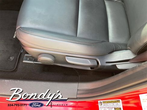 Used 2023 MAZDA MAZDA3 s image 9