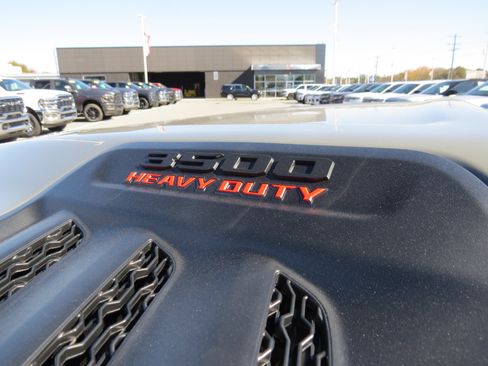 New 2026 RAM 3500 Laramie image 15