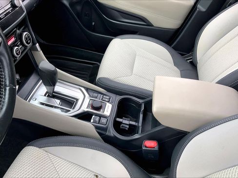 Used 2020 Subaru Forester Premium image 15